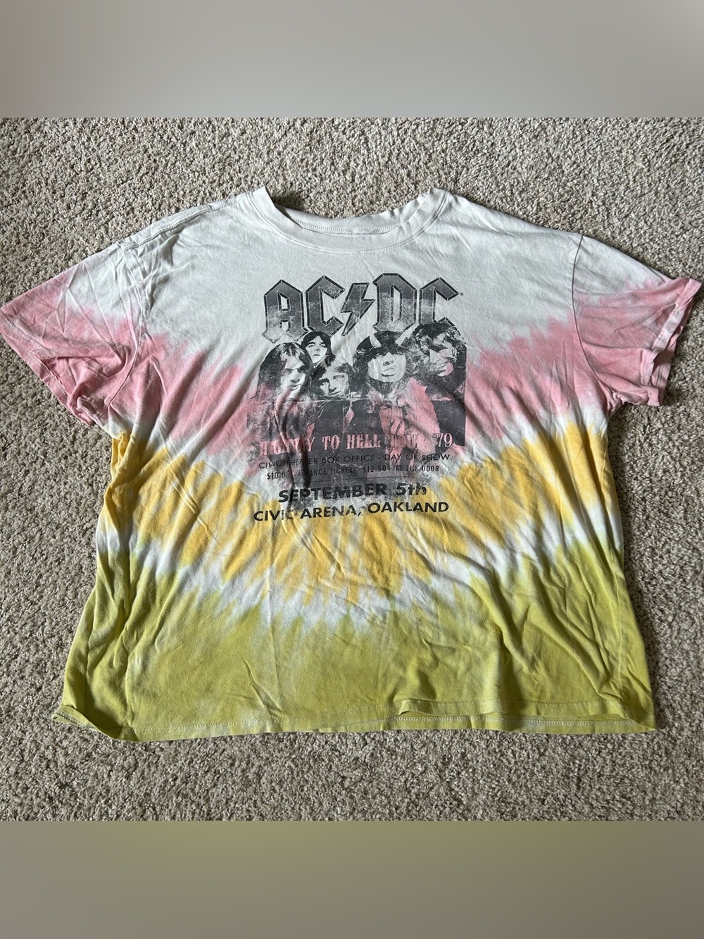 AC/DC Highway to Hell Women’s T-Shirt XXL Civic Arena Oakland Tie-Dye